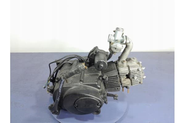 Motor de gasolina Barton Sprint ZN50Q-9 50CM 139FMB usado