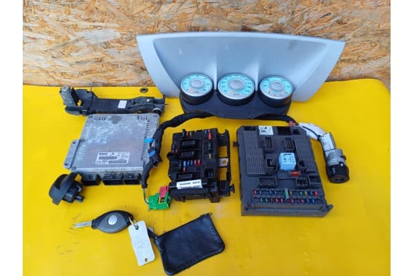 Kit de Arranque Completo Citroën C8 Peugeot 807 2.2 HDI 0281011133 usado