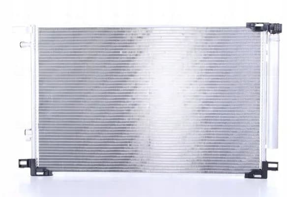 Condensador de aire acondicionado Nissens 941225 usado