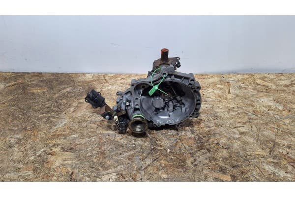 Caja de Cambios Esy para VW Polo IV, Fox, Ibiza Iii, Fabia I, Lupo, Arosa 1.0 Mpi usado