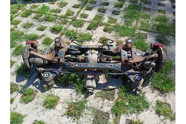 Puente diferencial trasero suspensión Hyundai IX55 3.0 CRDI usado