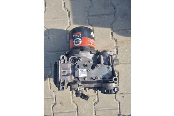 Válvula Deshumidificadora Apm Renault Range T Euro 6 usado