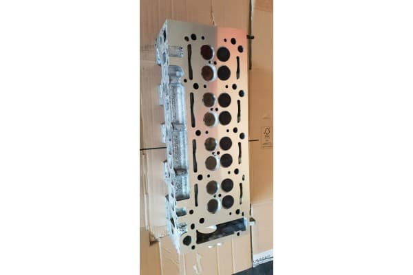 Culata izquierda planificada para Chrysler PT Cruiser 2.2 CDI usado