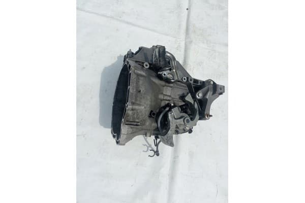 Caja de Cambios Manual Ford Kuga MK2 Focus 1.5 EB Ecoboost CV6R-7002-Dca usado