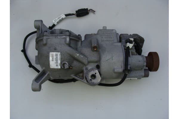 Puente trasero Ford Kuga MK1 2.0 Tdci 9V4N4N053AC usado