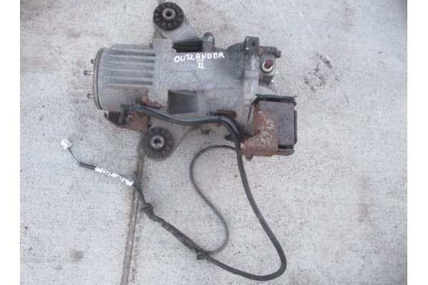 Puente diferencial trasero Mitsubishi Outlander II 2.2D usado