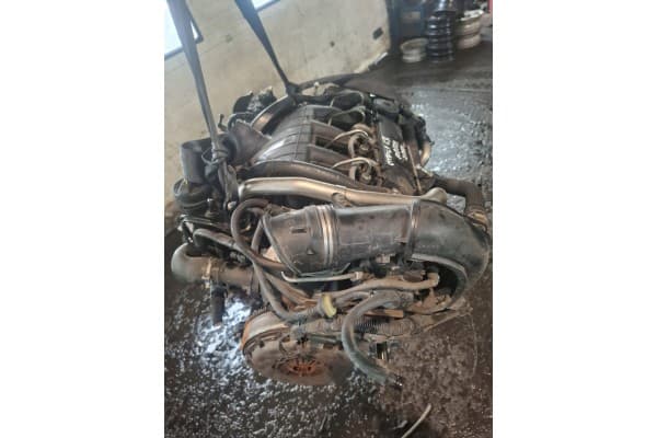 Motor Completo 2.0 HDI RH01 para Citroën C5 C4 Iii y Peugeot 508 Delphi usado