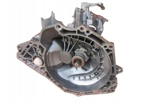 Transmisión manual de 5 velocidades para Opel Vectra C Signum 1.8 16V, compatible con Fiat Croma y Alfa 159 usado