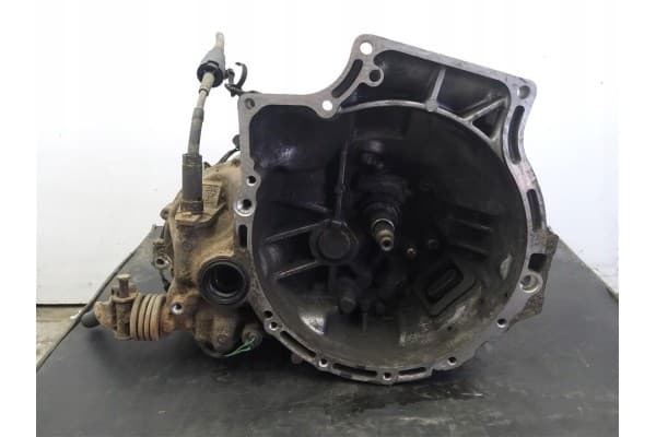 Caja de cambios manual Mazda Mx-3 1.6B 1993 usado