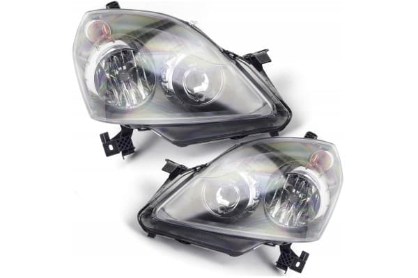 Lámpara frontal eléctrica Depo para Opel Zafira B 2005-2008 Lado izquierdo y derecho 2 piezas usado