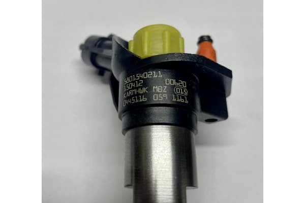 Inyector Iveco OE 5801540211 usado