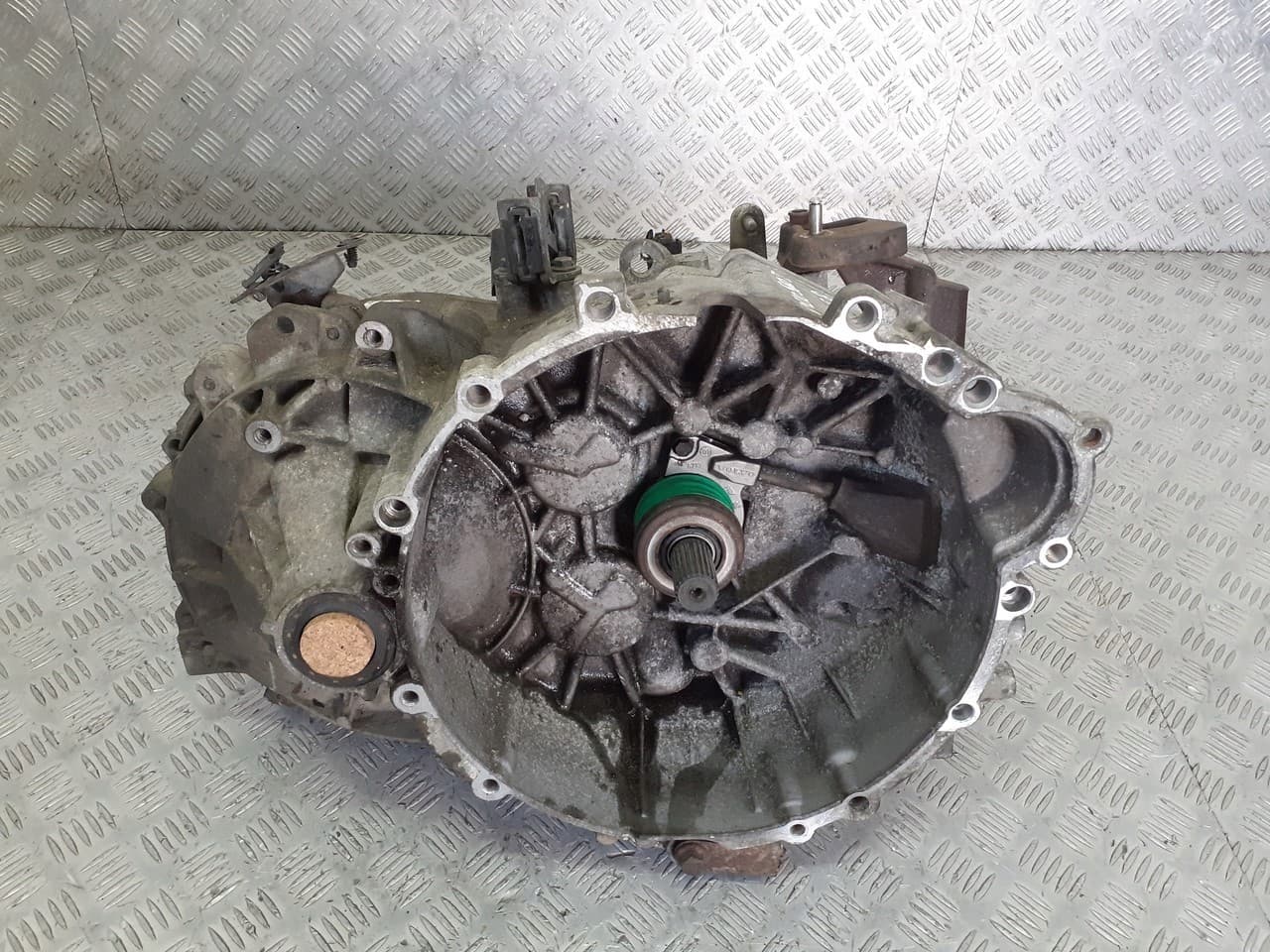 Caja de Cambios Volvo S60 2.4 M56L P9482157 usado