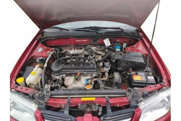 Motor Nissan Almera N16 1.5 16V QG15DE 2000-2002 usado