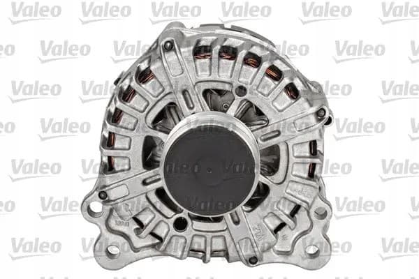 Alternador Valeo 439774 para Porsche y VW Cayenne usado