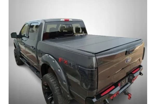 Cubierta rígida enrollable tri-fold para Ford F-150 5.5FT 2015-2020 (caja 67 pulgadas) usado