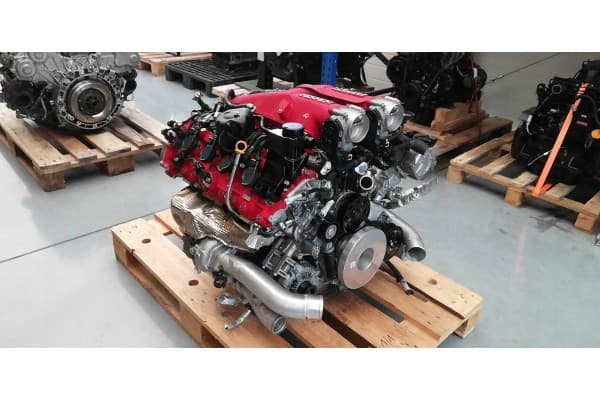 Motor Ferrari California T V8 3,9 F154 BB Twin Turbo usado