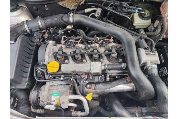 Motor Completo 1.7 Cdti Z17DTH para Astra H Iii, Meriva A y Combo - 220,000 km usado