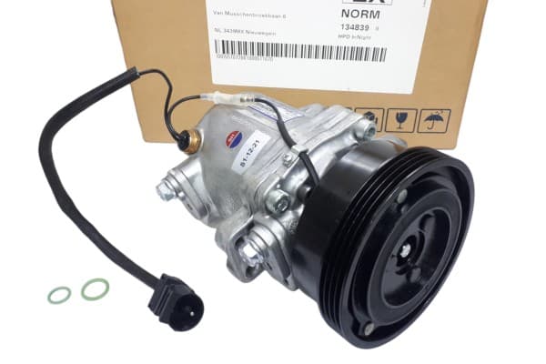 Compresor de Aire Acondicionado Ava para BMW 3 E36 y Z3 E36 usado