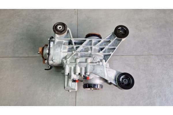 Puente diferencial trasero Haldex 4x4 Cupra Ateca 0CQ525010AK usado