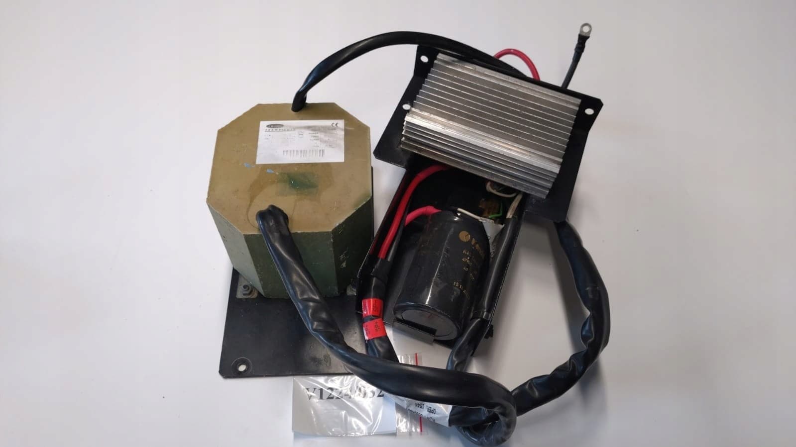 Transformador de Refrigeración Carrier Xarios 10-00440-00 12V NO V1224/032 usado