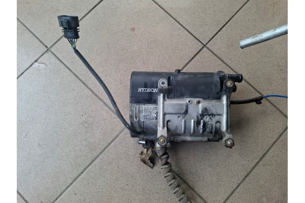 Calefactor estacionario Webasto Hydronic Diesel D5WSC D5W SC usado