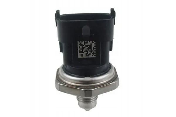 Sensor de presión de combustible Meat Doria 825010 usado