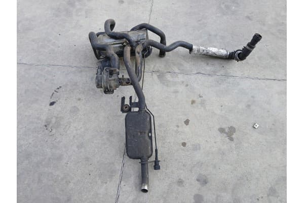 Calefactor estacionario Webasto 30710229 para Volvo V50 2006 usado