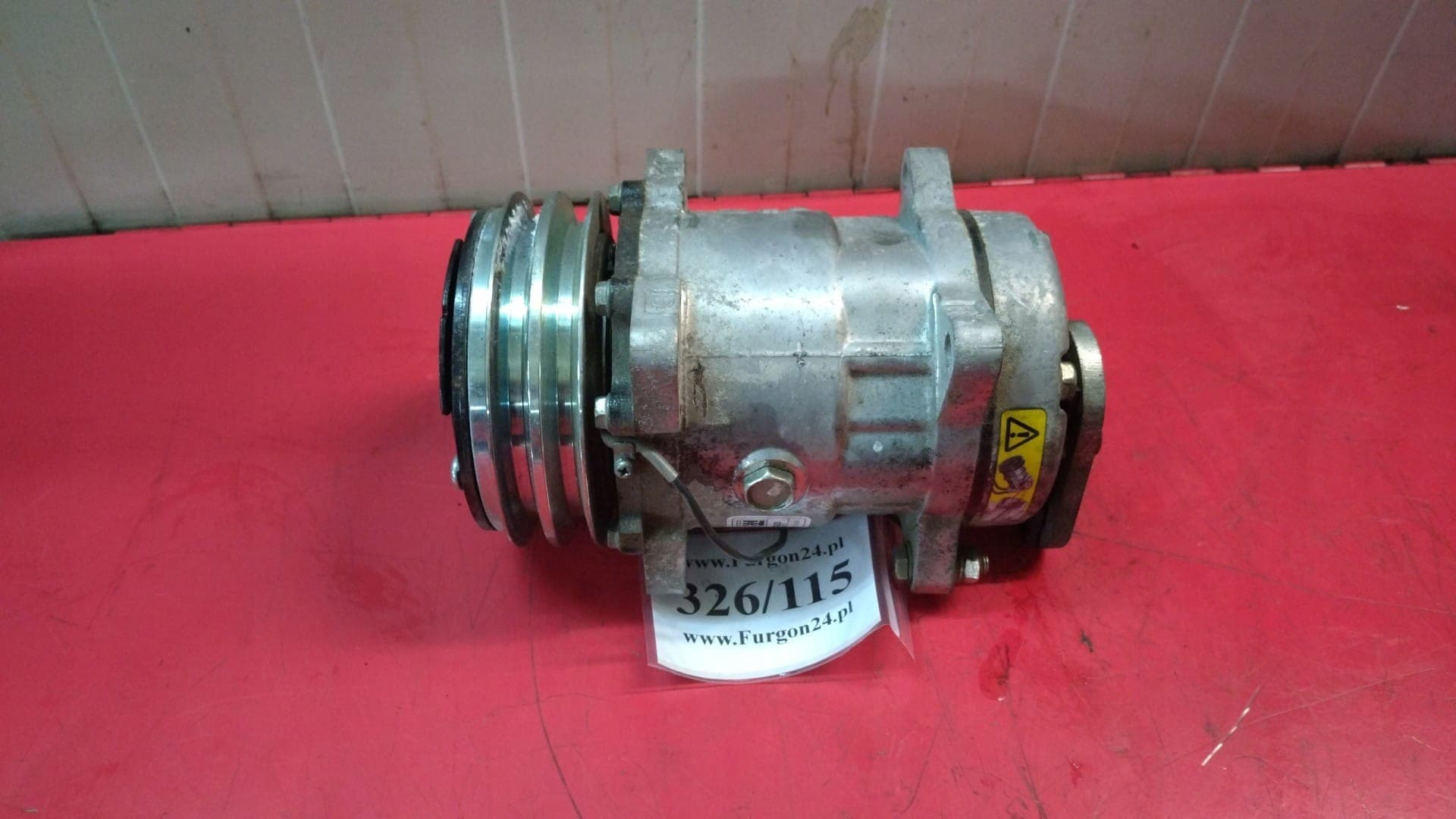 Compresor Unidad de Refrigeración Thermo King V200 V300 1E39065G01 usado