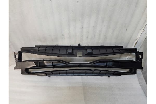 Entrada de aire para volante 1038208-00-B Tesla Model S Performance 772 km usado