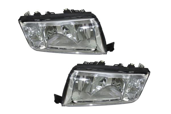Juego de Faros Halógenos Eléctricos Izquierdo y Derecho Skoda Fabia 6Y usado