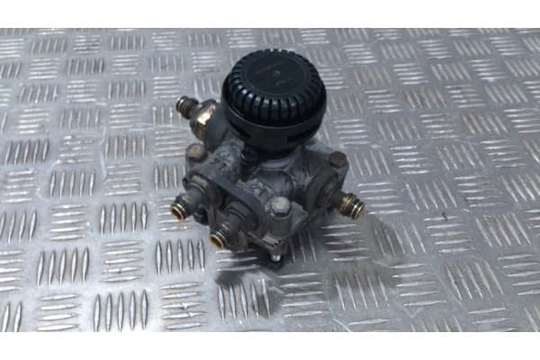 Válvula moduladora relé Scania OE 1425183 9730110500 usado