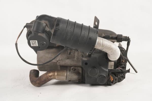 Calefactor estacionario Webasto para VW Golf Vii 5Q0815005K 9024623F usado