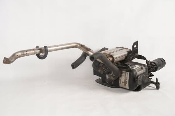 Calefactor estacionamiento Webasto para VW Caddy y Touran 5K0815005B usado