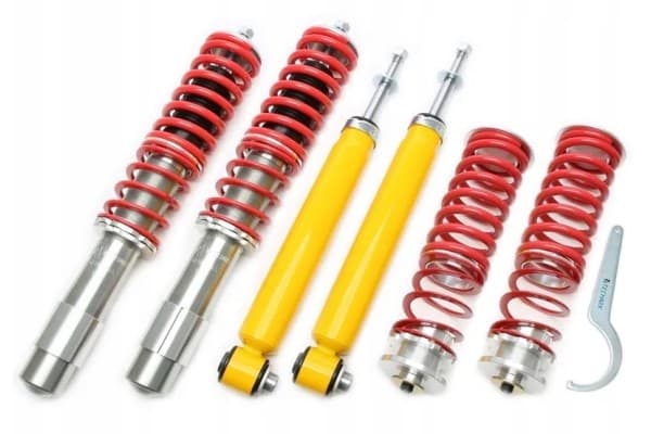 Suspensión Coilover TA Technix EVOGWBM22 para BMW E39 Touring Serie 5 Wagon usado