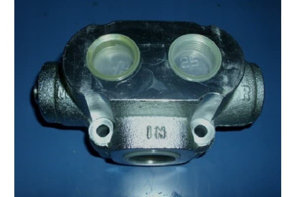 Válvula distribuidora neumática de 3 vías 3/4 pulg x 1 pulg usado
