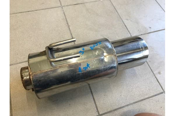Punta de Escape Evo 10 Scorpion Acero Inoxidable nuevo