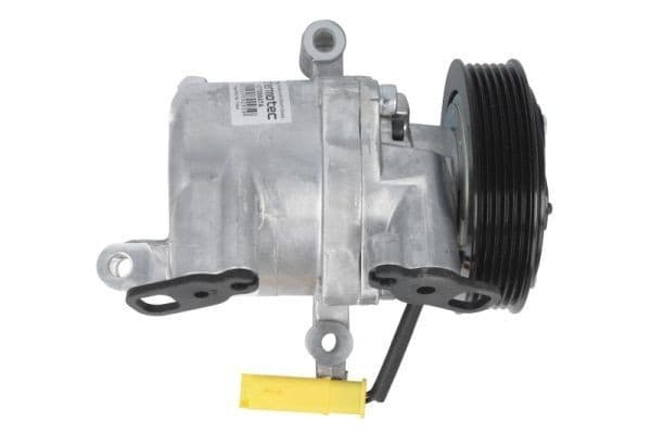 Compresor de aire acondicionado Thermotec KTT090474 usado