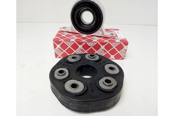 Conector Elástico y Soporte de Eje Febi para BMW E60 E61 525d usado