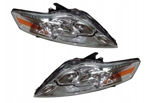Juego de Faros Ford 2010-2015 usado