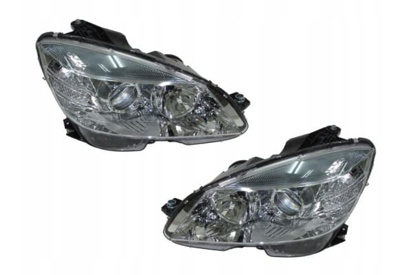 Juego de Faros Mercedes W204 Clase C 2008-2011 Depo usado