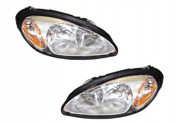 Juego de Faros Chrysler PT Cruiser 2000-2005 Eagle Eyes usado