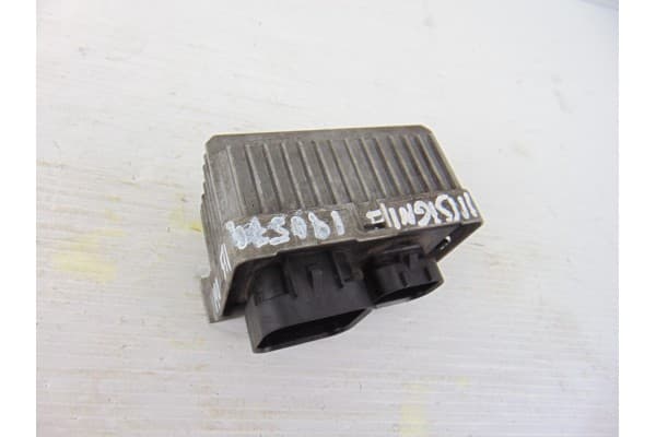 Caja precalentamiento, Opel Insignia Berlina Cosmo 2010 usado