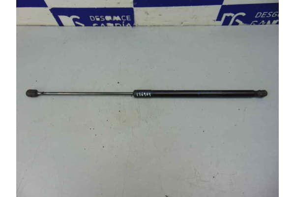 Amortiguadores maletero / porton, Ford Focus Berlina (CB8) Trend 2012, BM51-A406A10-AE usado