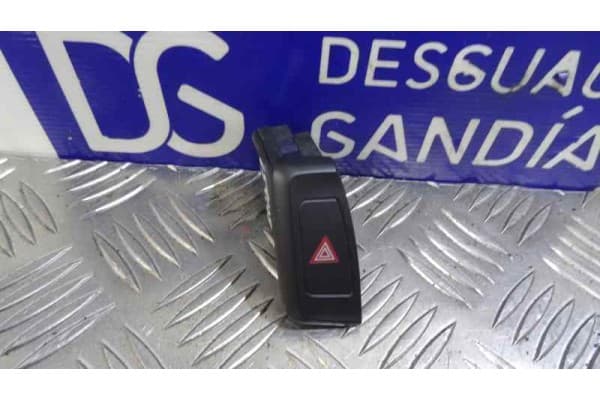 Warning, Audi A4 Avant (8K5) Básico Quattro 2008, 8K1941509 usado