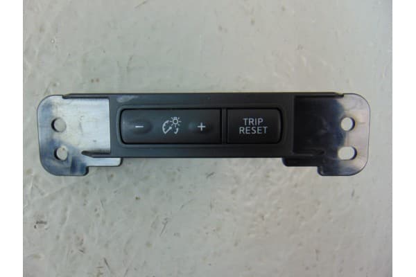 Interruptor, Nissan Micra (K14) Acenta 2019, 80912C usado