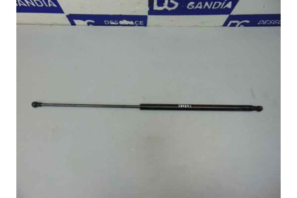 Amortiguadores maletero / porton, Nissan Juke (F15E) Acenta 2013 usado