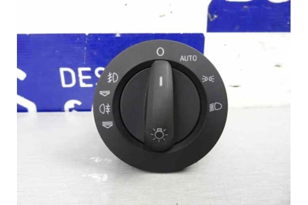 Mando luces, Audi A6 Avant (4F5) 2.7 TDI 2005, 4F1941531D usado