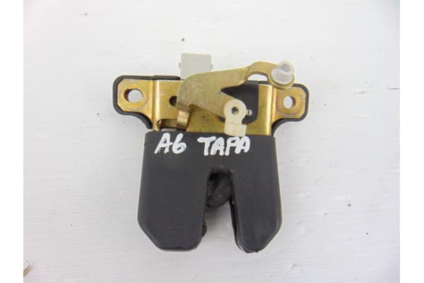 Cerradura maletero / porton, Audi A6 Berlina (4B2) 2.8 Quattro 2000 usado