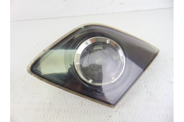 Piloto trasero derecho interior, Mazda 3 Berlina (Bk) 1.6 Crdt Active 2007 usado