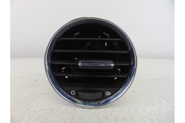 Rejilla aireadora, Peugeot 3008 Confort 2009, 9655994177 usado